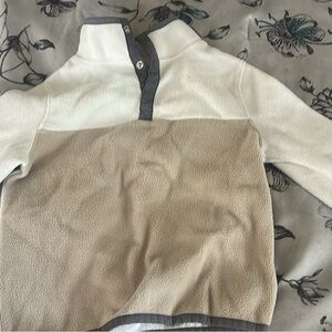 Old Navy Kids Jacket in Cream and Tan